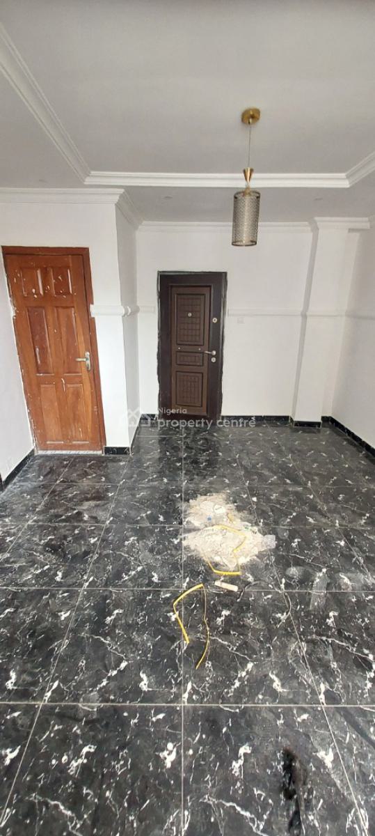 2 Bedroom Flat, Orchid Road, Lekki, Lagos, Flat / Apartment for Rent