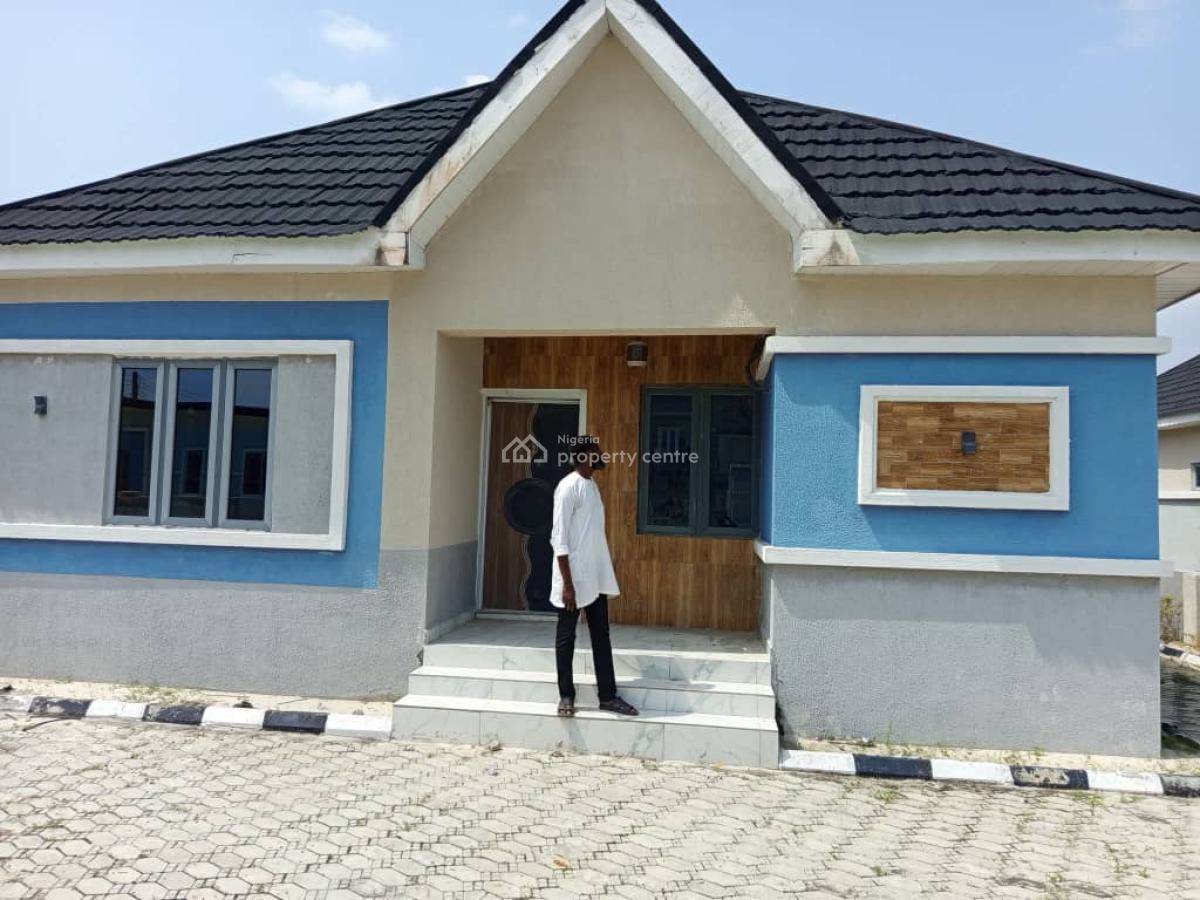 3 Bedroom Fully Detached Bungalow with Bq, Peak Estate, Awoyaya, Ibeju Lekki, Lagos, Detached Bungalow for Sale