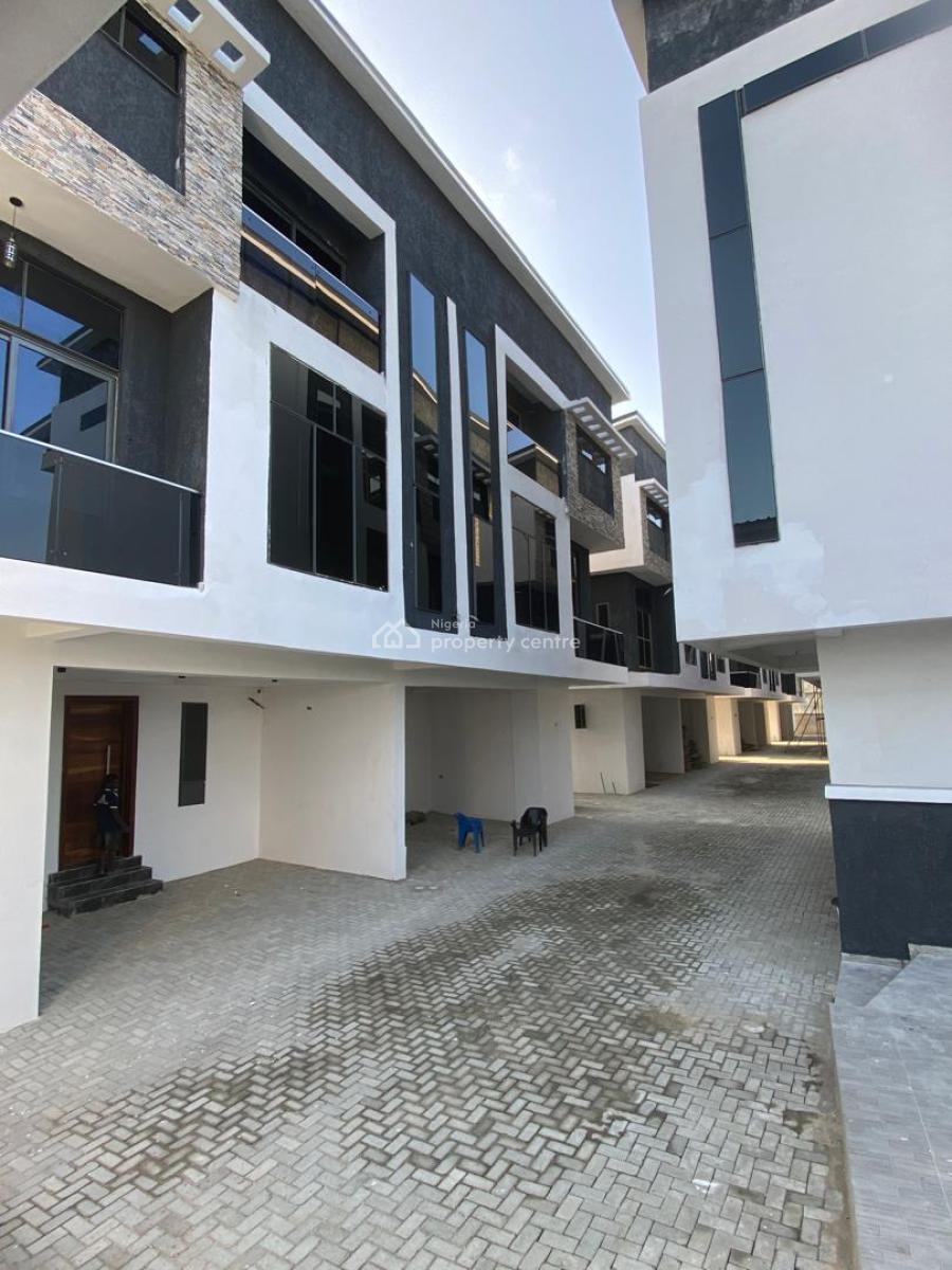 Massive and Detailed 5 Bedrooms Semi Detached Duplex with Swimming Pool, Atlantic Nominee, General Paint, Ajah, Lagos, Semi-detached Duplex for Sale