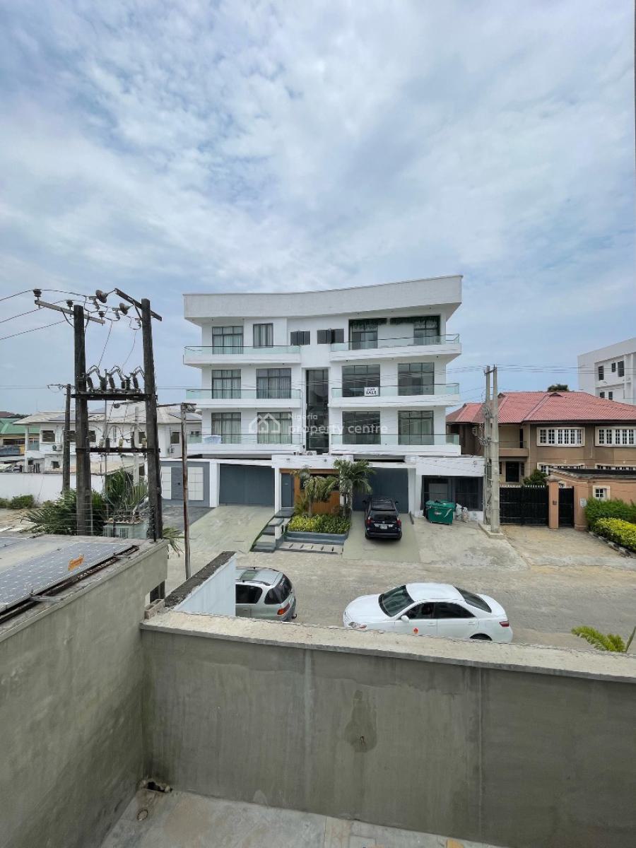 4 Bedroom Maisonette, Lekki Phase 1, Lekki, Lagos, Detached Duplex for Sale