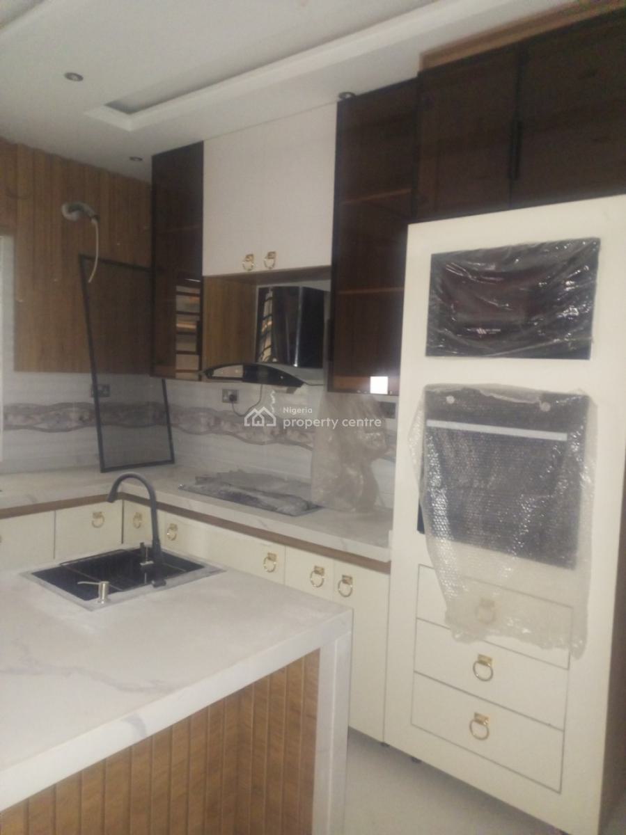 Top-notch Newly Built 5 Bedroom Duplex with Bq and Swimming Pool, Gra Phase 2, Magodo, Lagos, House for Rent