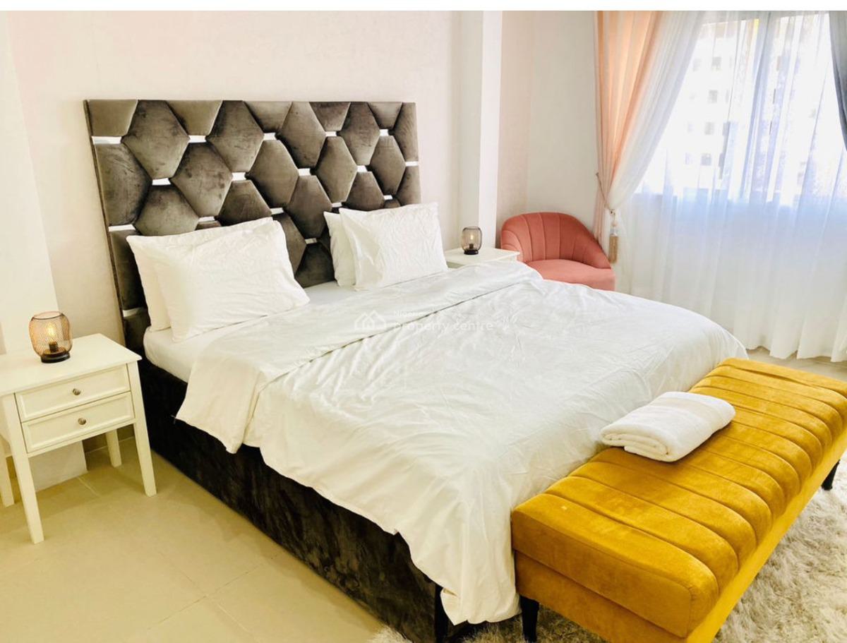 Luxury 3 Bedroom Apartment with Pool & Gym, Victoria Island (vi), Lagos, Flat / Apartment Short Let
