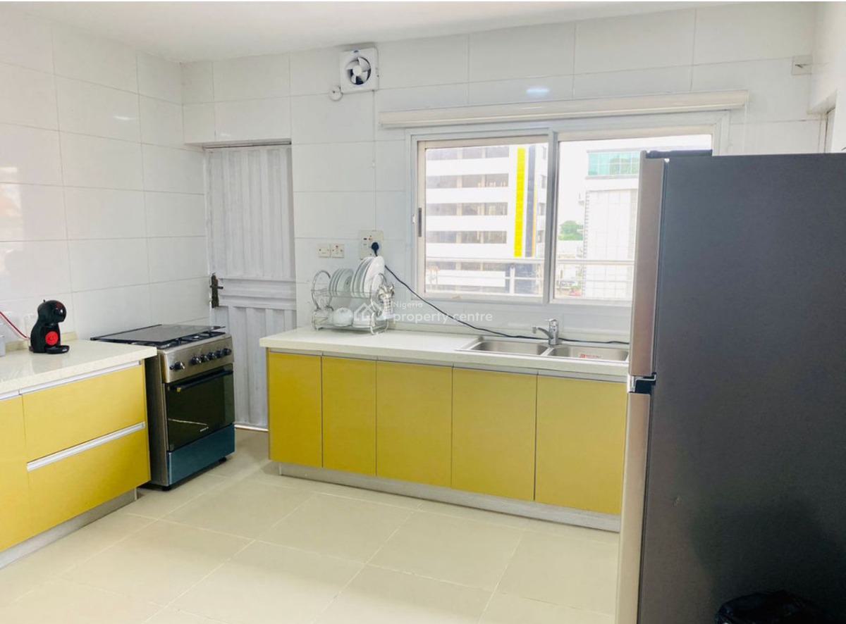 Luxury 3 Bedroom Apartment with Pool & Gym, Victoria Island (vi), Lagos, Flat / Apartment Short Let