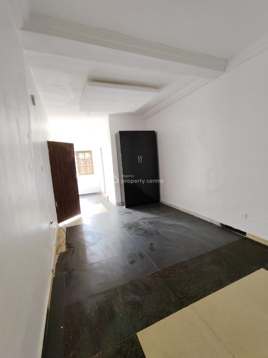 Newly Renovated One Bedroom, Dkk, Blenco Sangotedo, Ajah, Lagos, Mini Flat (room and Parlour) for Rent