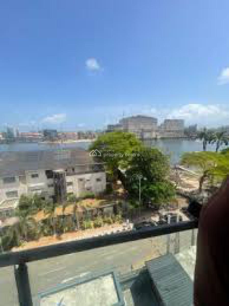 Private Tenanted 6 Bedroom Detached House Sitting on 2300sqm, Queens Drive, Old Ikoyi, Ikoyi, Lagos, Detached Duplex for Sale