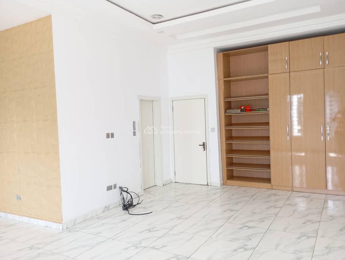 Very Nice and Furnished 3 Bedrooom with Bq, Awolowo Road, Ikoyi, Lagos, Flat / Apartment for Rent