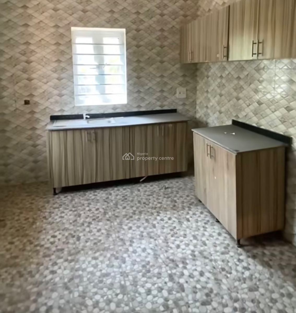6 Bedroom Detached Duplex, Agbani Road, Enugu, Enugu, Detached Duplex for Sale