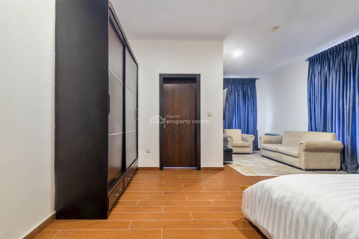 Amarryah 2 Bedroom, Off Oluwole, Chief Collins, Lekki Phase 1, Lekki, Lagos, Flat / Apartment Short Let