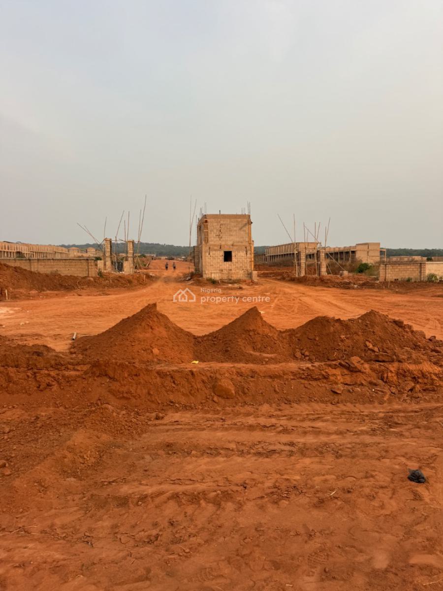 Shops in International Spare Parts Market, 9th Mile, Enugu, Enugu, Shop for Sale