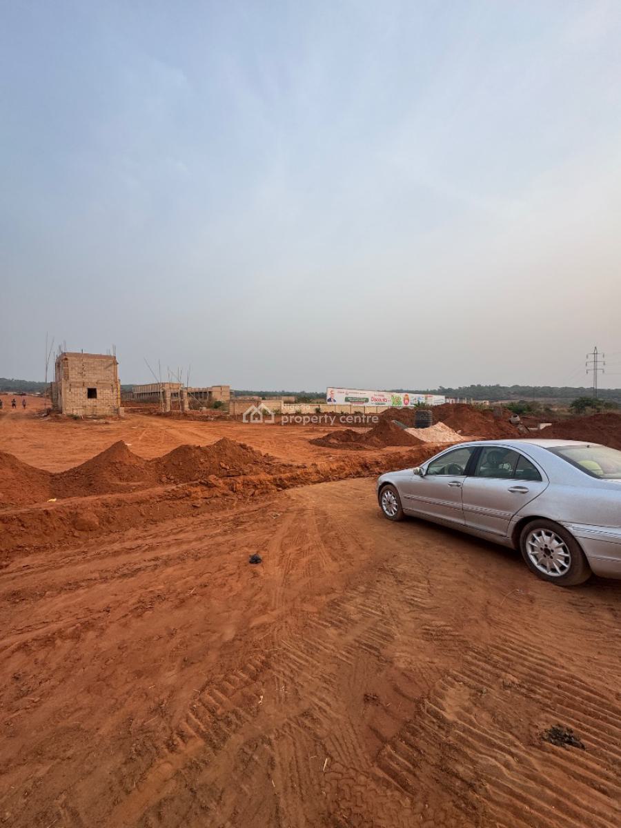 Shops in International Spare Parts Market, 9th Mile, Enugu, Enugu, Shop for Sale