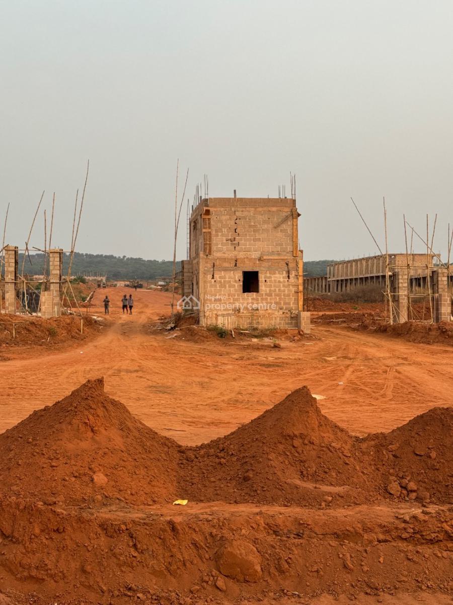 Shops in International Spare Parts Market, 9th Mile, Enugu, Enugu, Shop for Sale