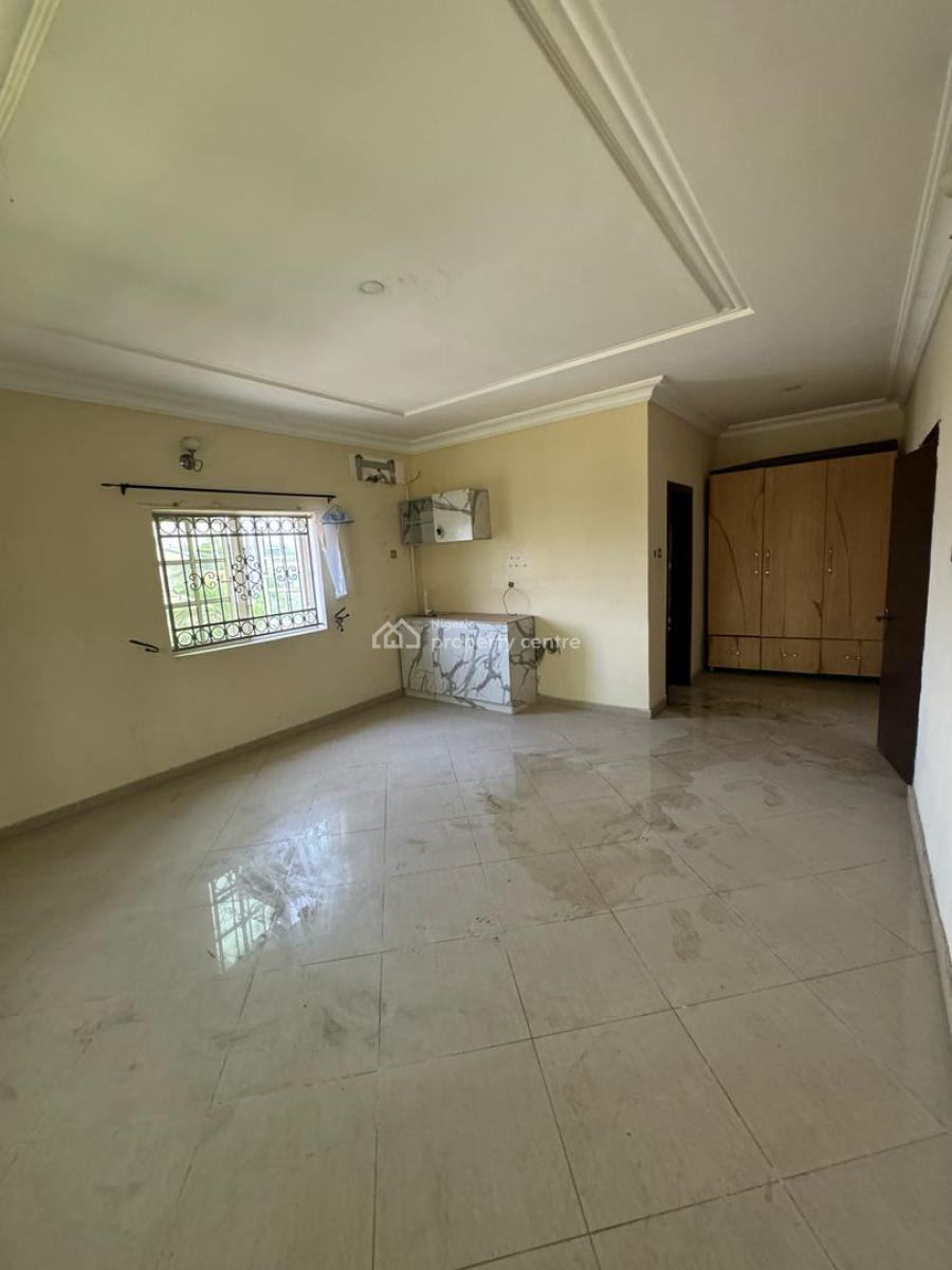 Spacious Studio Apartment in a Secured Estate, Oral Estate, Lekki Expressway, Lekki, Lagos, Self Contain (single Rooms) for Rent