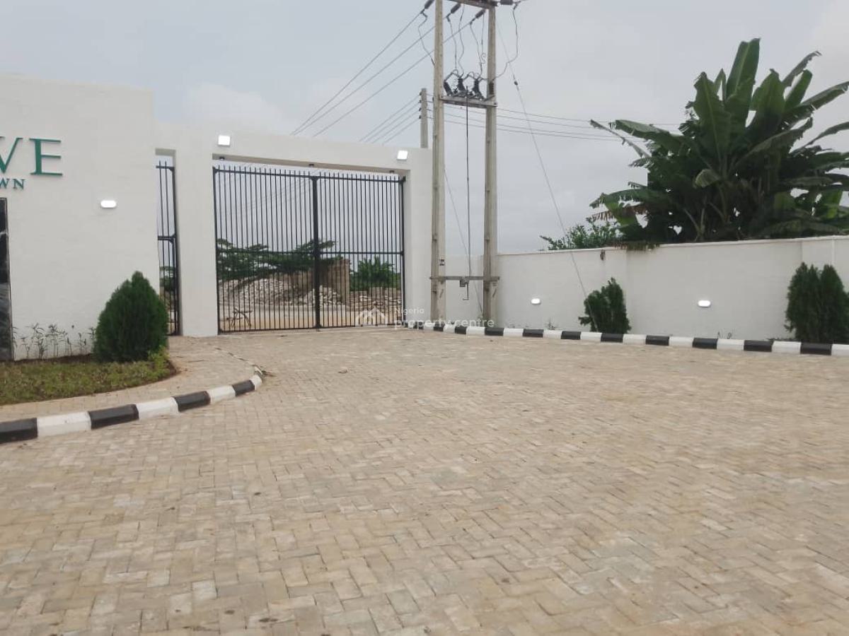 Parcel of Land, Off Lagos - Expressway., Mowe Town, Ogun, Mixed-use Land for Sale