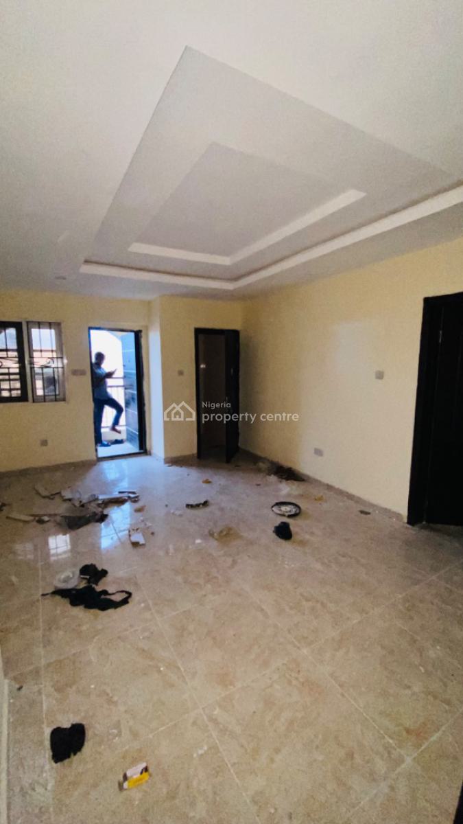 2 Bedroom Apartment, Ikota, Lekki, Lagos, Flat / Apartment for Rent