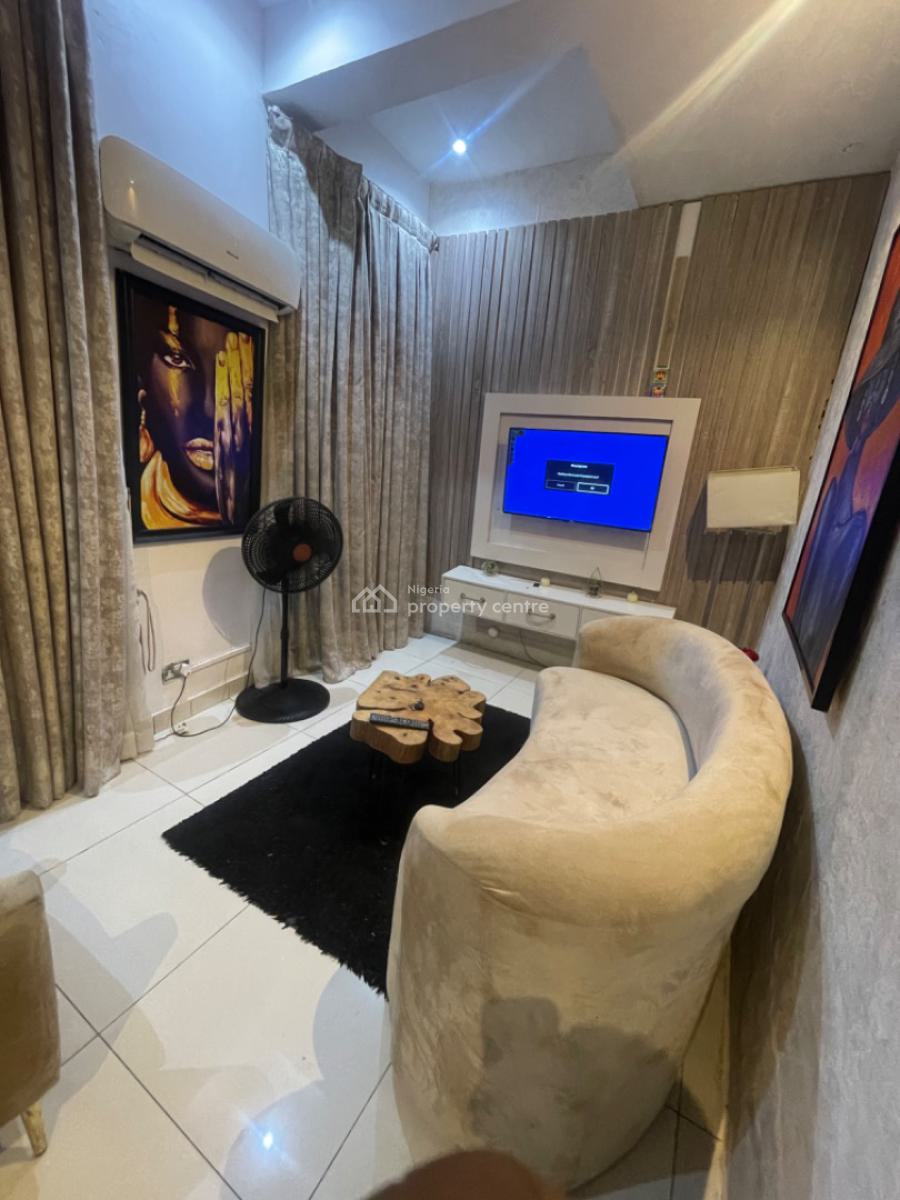 One Bedroom Penthouse, Chevy View Estate, Chevron, Lekki, Lagos, Mini Flat (room and Parlour) Short Let