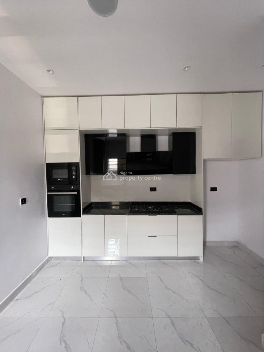 3 Bedroom Apartment, Lekki Phase 1, Lekki, Lagos, Flat / Apartment for Sale