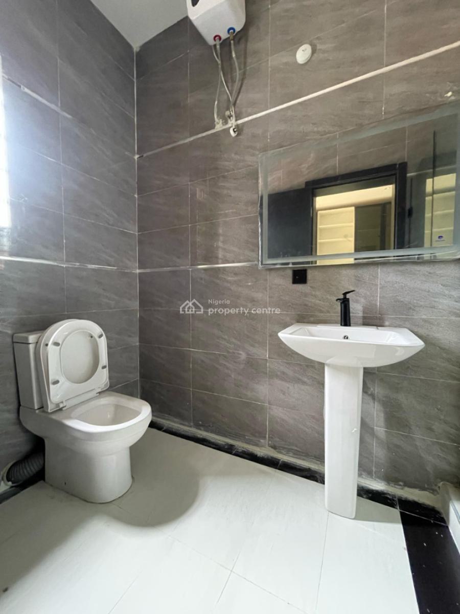 3 Bedroom Apartment, Lekki Phase 1, Lekki, Lagos, Flat / Apartment for Sale