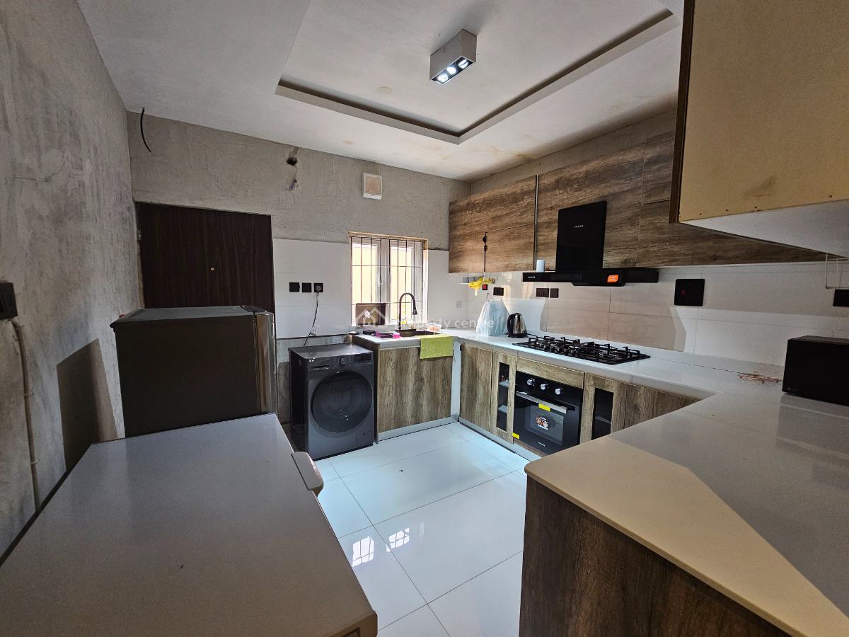 Nice 4-bedroom Semi-detached Duplex with Boysquarters, Fowowe Street, Agungi, Lekki, Lagos, Semi-detached Duplex for Sale