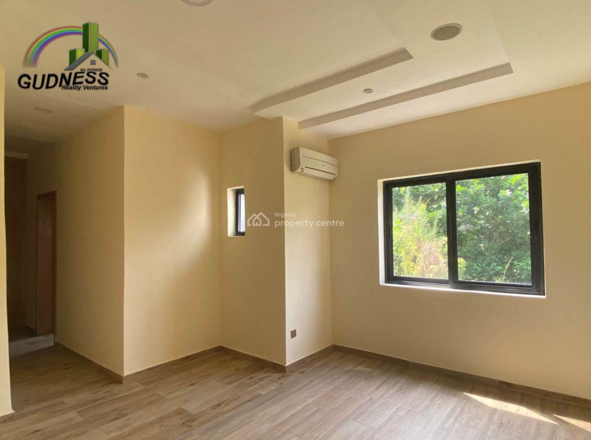 Newly Renovated 4 Bedroom Terrace with a Bq Pool & Gym, Banana Island, Ikoyi, Lagos, Terraced Duplex for Sale