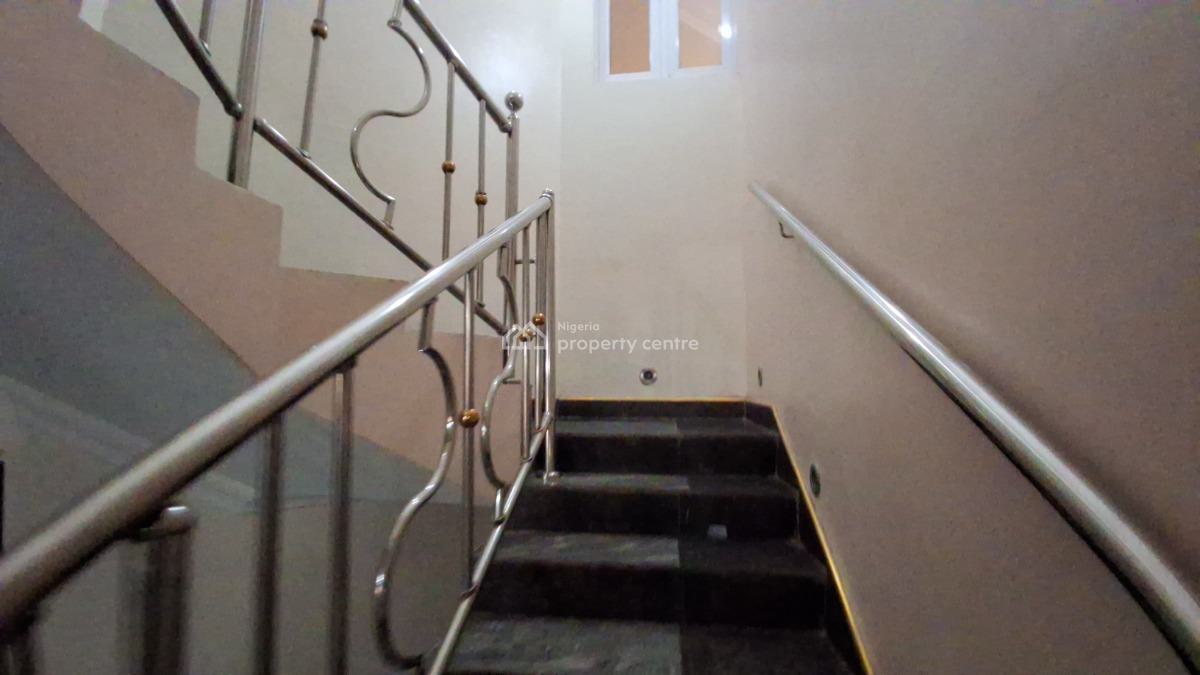 Luxury 5-bedrooms Duplex with 2-rooms Bq, Nkpokiti, Independence Layout, Enugu, Enugu, Detached Duplex for Sale