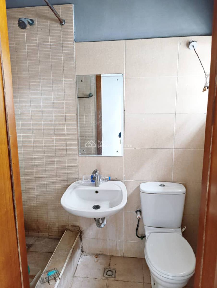 Spacious Lovely 4-bedroom Terrace Duplex with Bq, Lekki Phase 1, Lekki, Lagos, Terraced Duplex for Rent