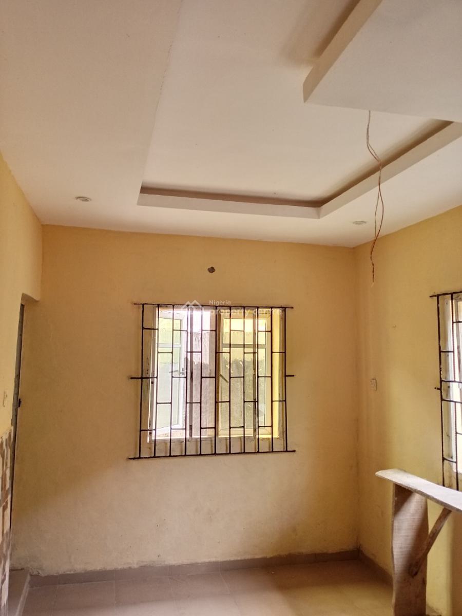 a Self Contained Room, Community, Off Bayeku Road, Igbogbo, Ikorodu, Lagos, Self Contain (single Rooms) for Rent