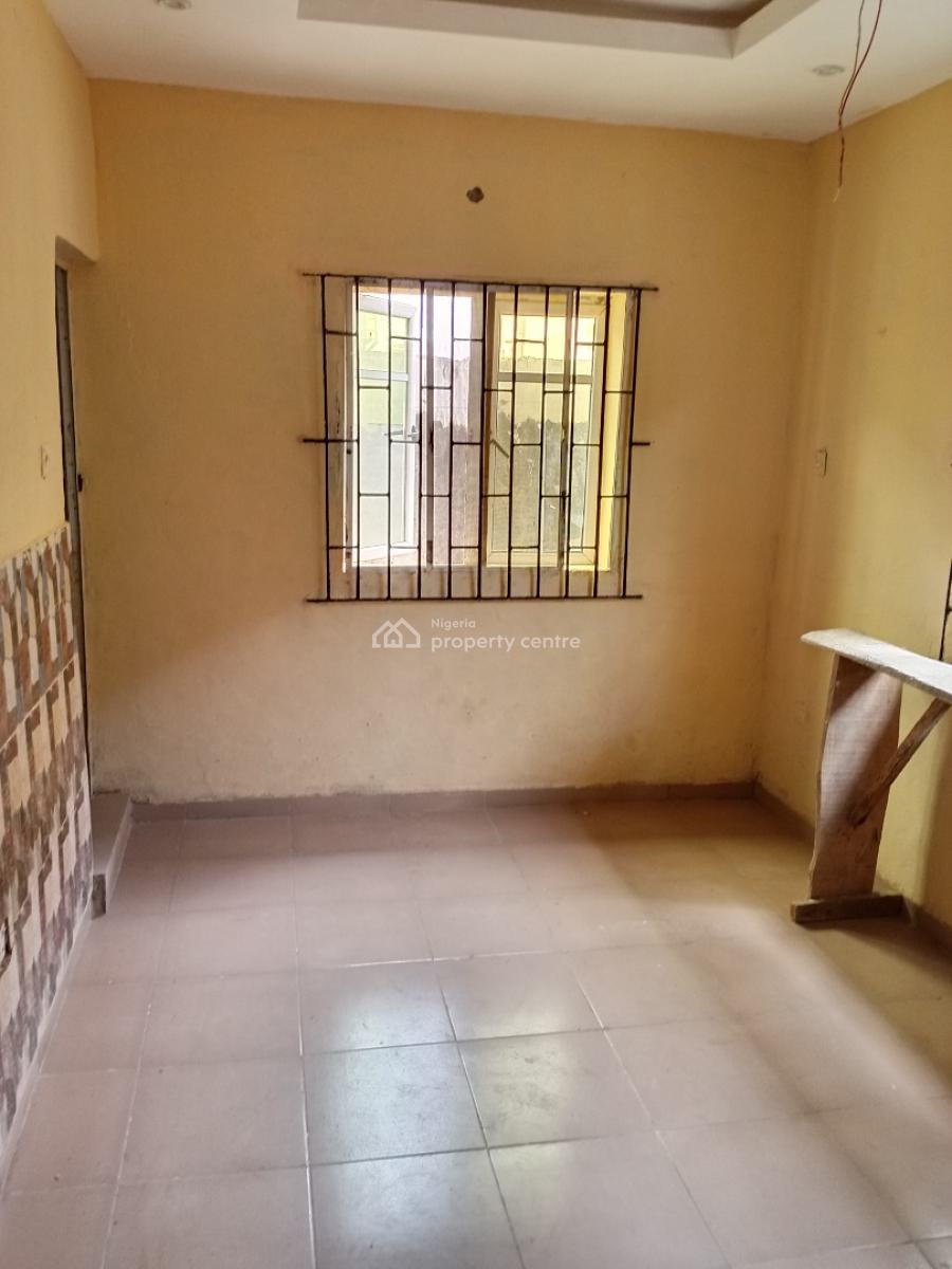 a Self Contained Room, Community, Off Bayeku Road, Igbogbo, Ikorodu, Lagos, Self Contain (single Rooms) for Rent