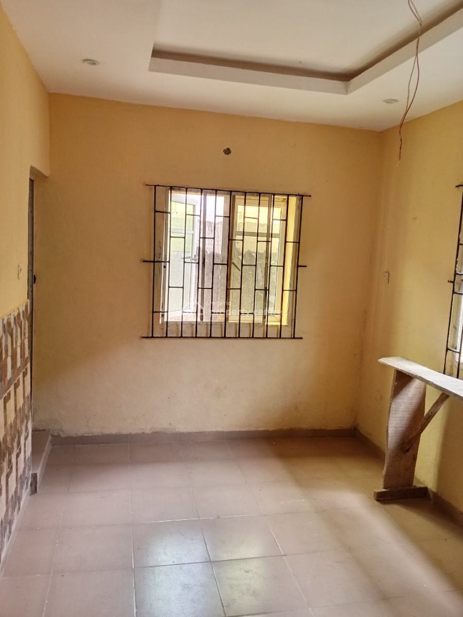 a Self Contained Room, Community, Off Bayeku Road, Igbogbo, Ikorodu, Lagos, Self Contain (single Rooms) for Rent