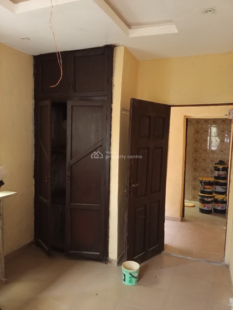 a Self Contained Room, Community, Off Bayeku Road, Igbogbo, Ikorodu, Lagos, Self Contain (single Rooms) for Rent