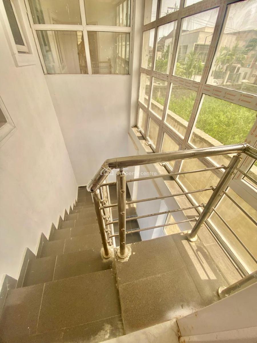 Newly Built 3 Bedrooms Flat, New Road, Chevron, Lekki Phase 2, Lekki, Lagos, Flat / Apartment for Rent