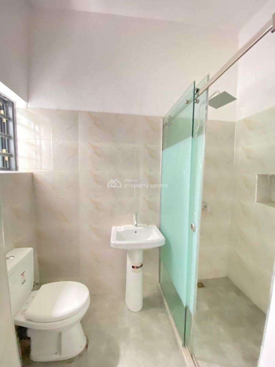 Luxury 6 Units of 3 Bedroom Apartment with a Bq, Lekki Phase 1, Lekki, Lagos, Commercial Property for Sale