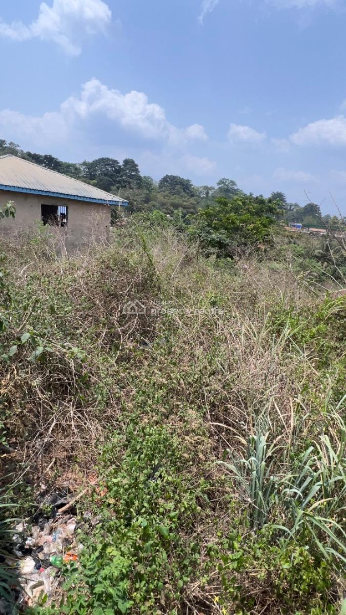 5plots of Land Measuring About 2501sqm Land Comprising of Decked Carca, Adjacent Futa North Gate By Akure-ilesha Expressway Akure, Ondo State., Akure, Ondo, Mixed-use Land for Sale