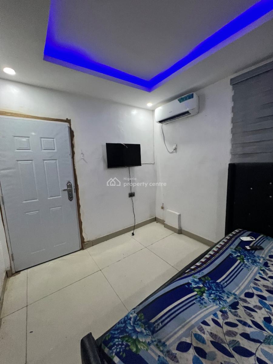 Serviced One Room Self Contain Shared Apartment, Alaka Street, Off Fola Agoro, Abule Ijesha, Yaba, Lagos, Self Contain (single Rooms) for Rent