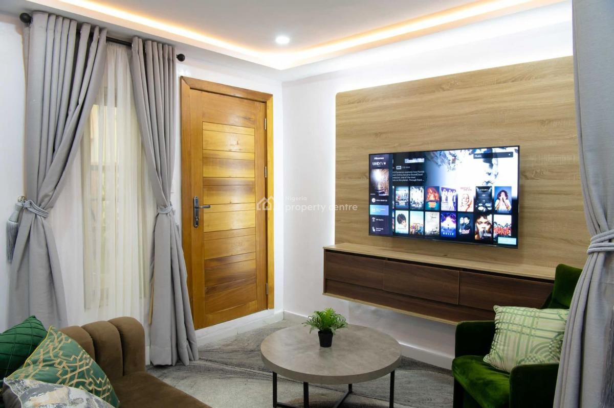 Luxuriously Furnished 1 Bedroom with Inverter, Lekki Phase 1, Lekki, Lagos, Flat / Apartment for Rent