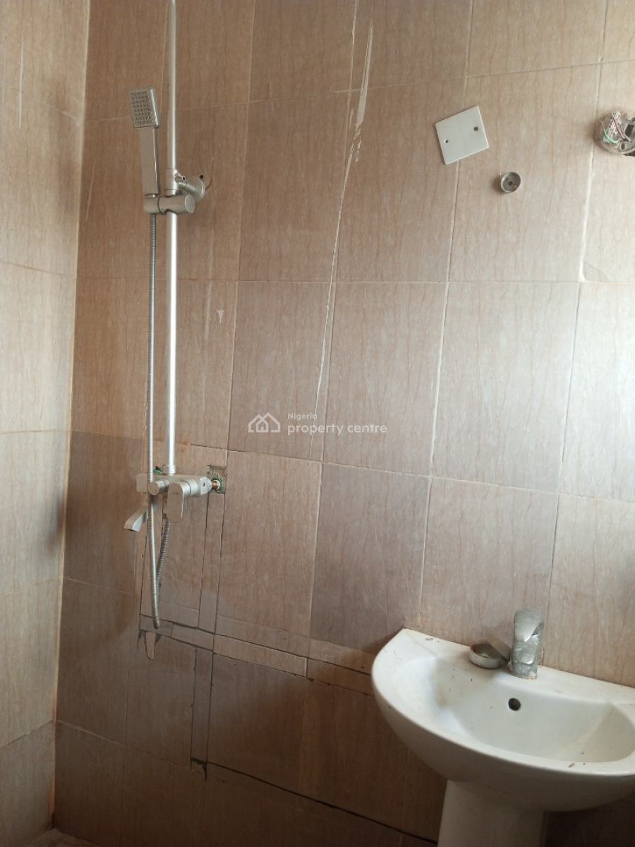 Magnificent 2 Bedrooms Flat, Upstairs in an Estate, Off Addo Road, Ado, Ajah, Lagos, Flat / Apartment for Rent