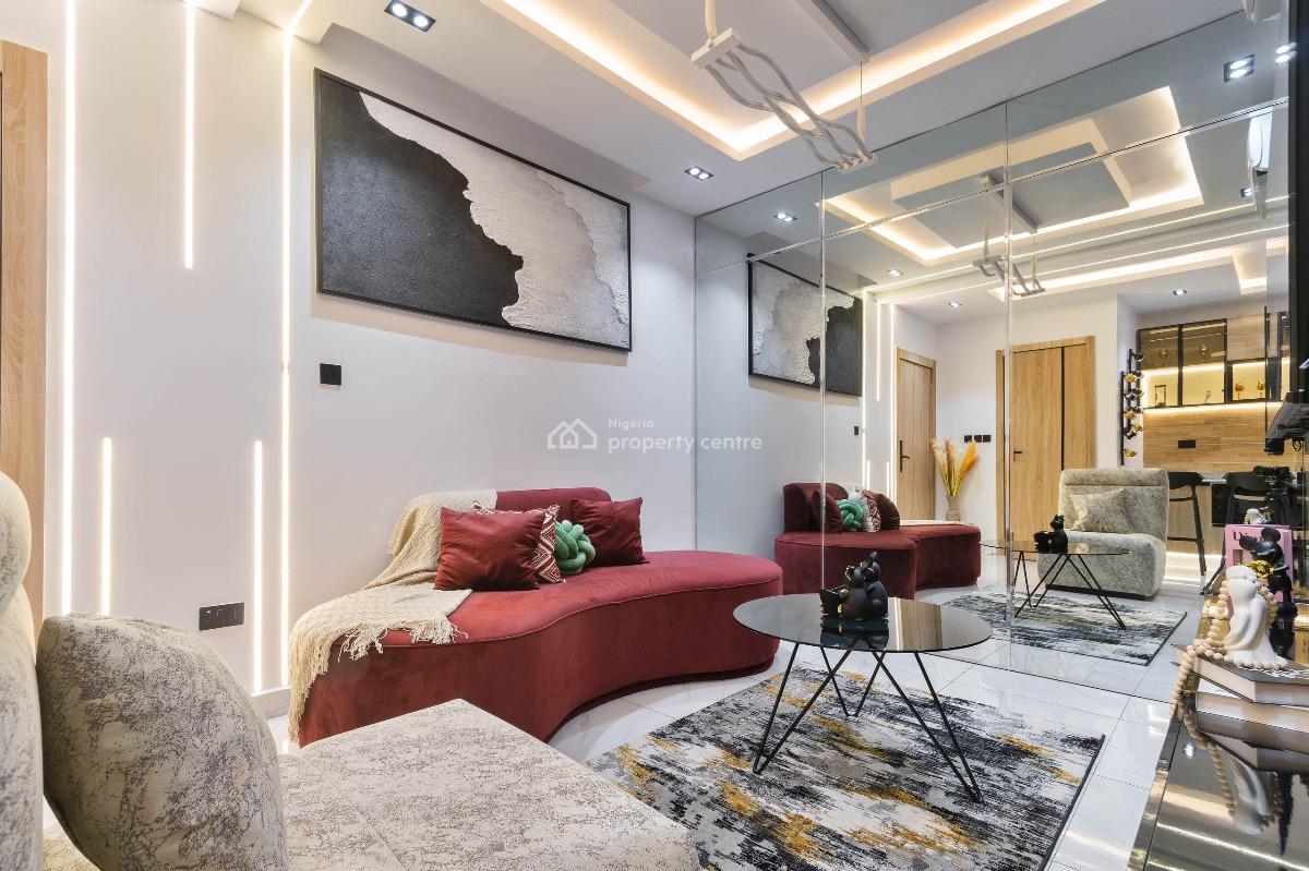 Luxury 1 Bedroom with Ps 5 and Ceiling Mirror, Ologolo, Lekki, Lagos, Flat / Apartment Short Let