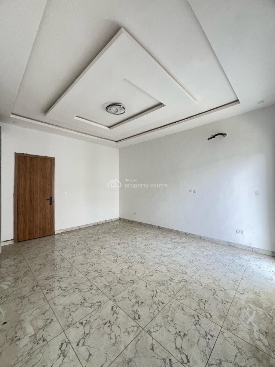 Very Spacious 4 Bedroom Terraced Duplex with Bq, Vgc, Lekki, Lagos, Terraced Duplex for Sale