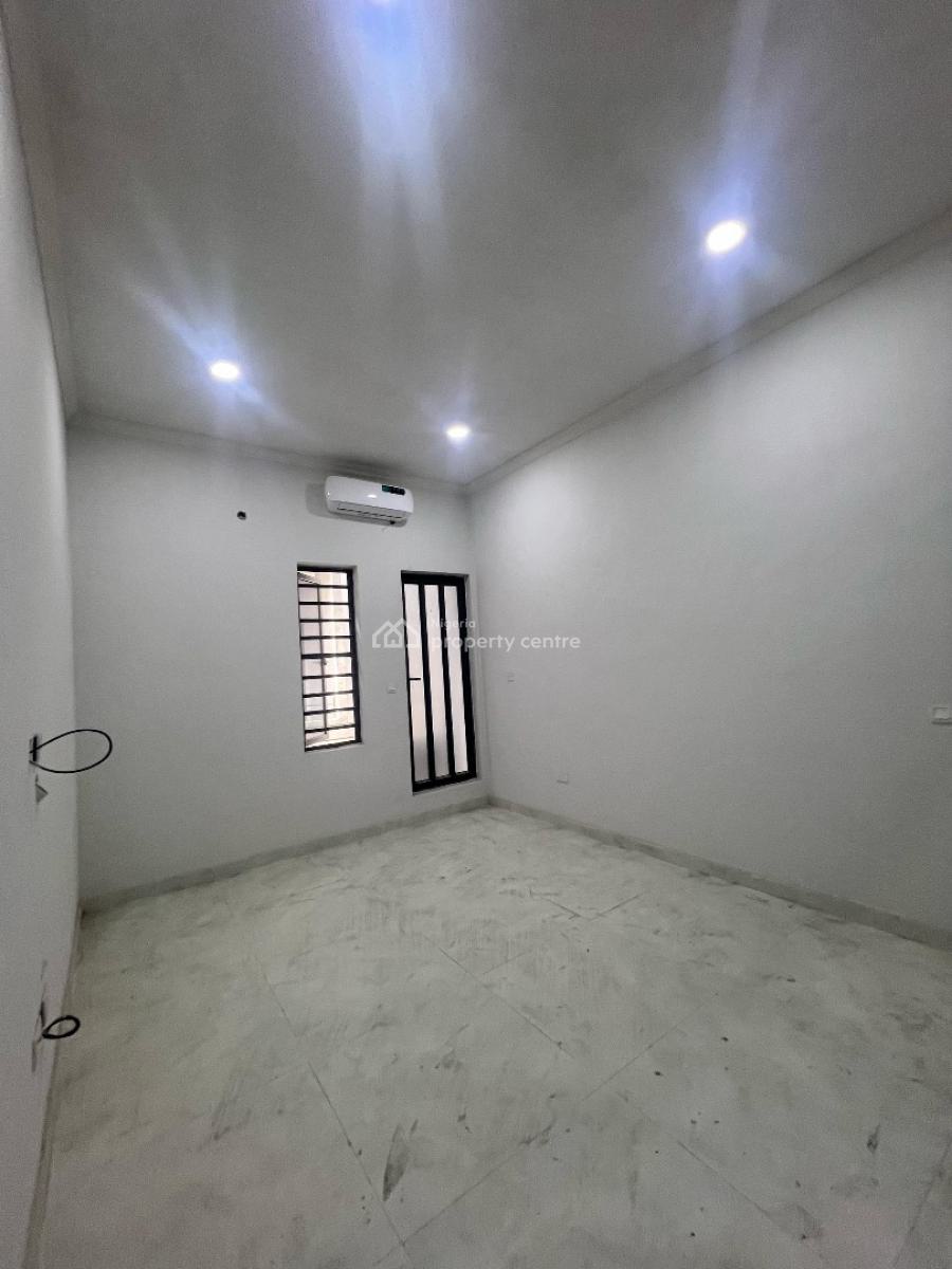 *neatly Finished 2 Bedroom Apartment*, Ikate, Lekki, Lagos, Flat / Apartment for Sale