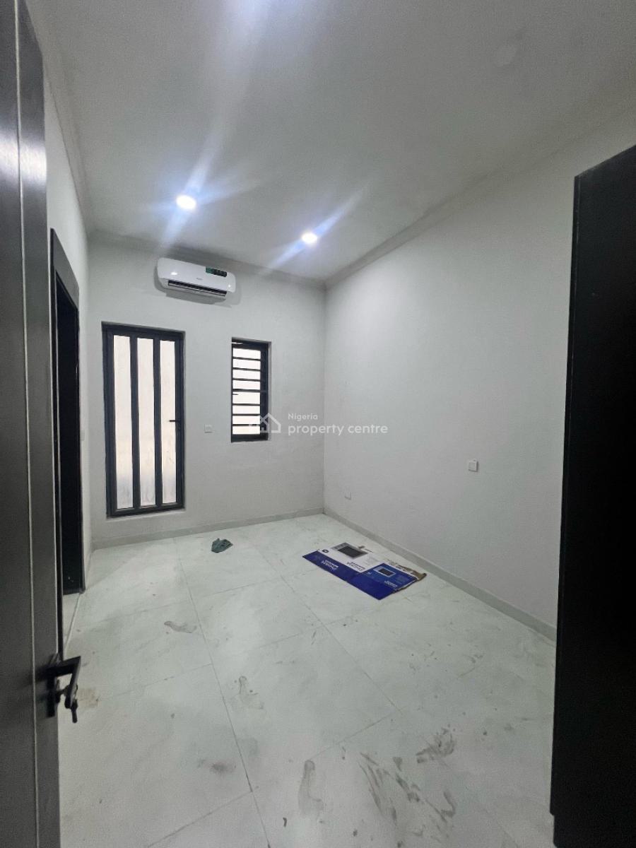 *neatly Finished 2 Bedroom Apartment*, Ikate, Lekki, Lagos, Flat / Apartment for Sale