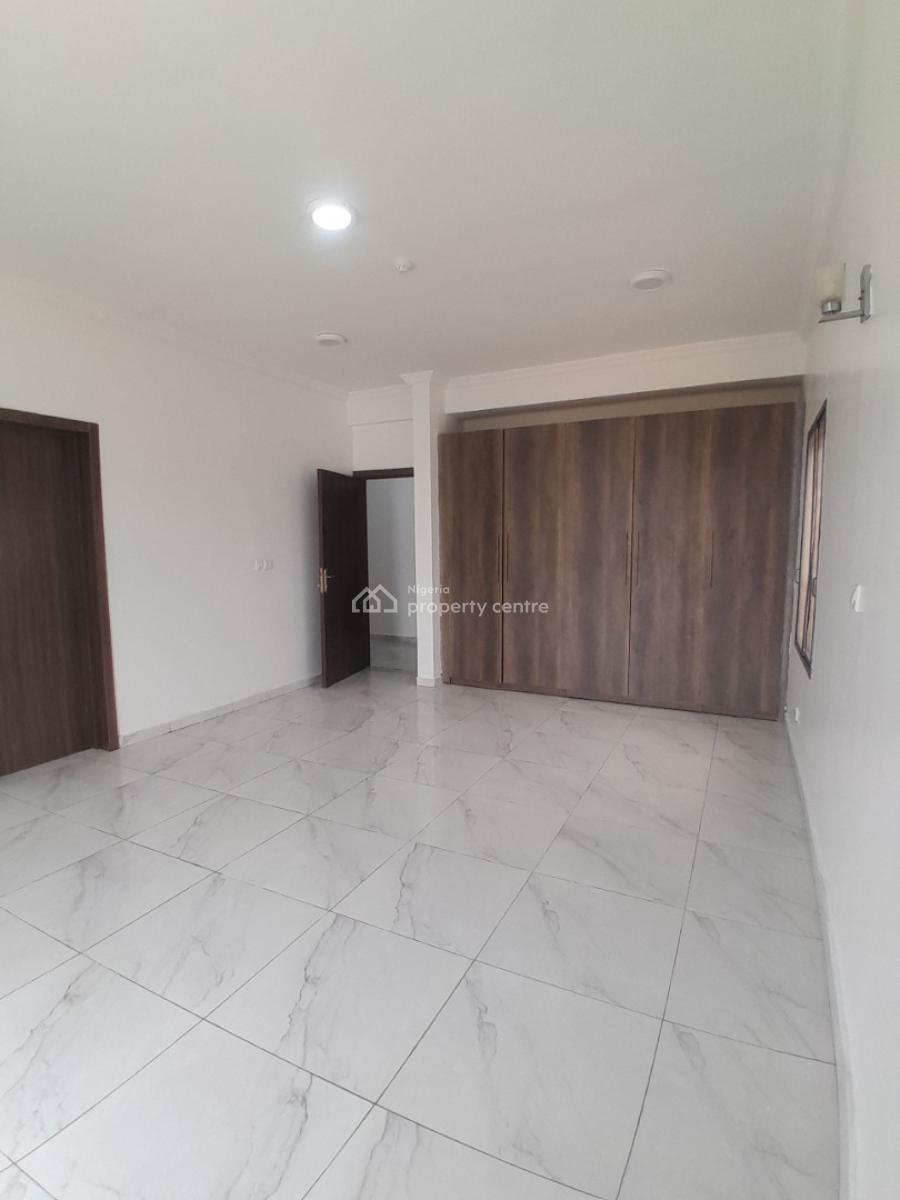 3 Bedrooms with Bq, Ahmadu Bello Way, Victoria Island (vi), Lagos, Flat / Apartment for Rent