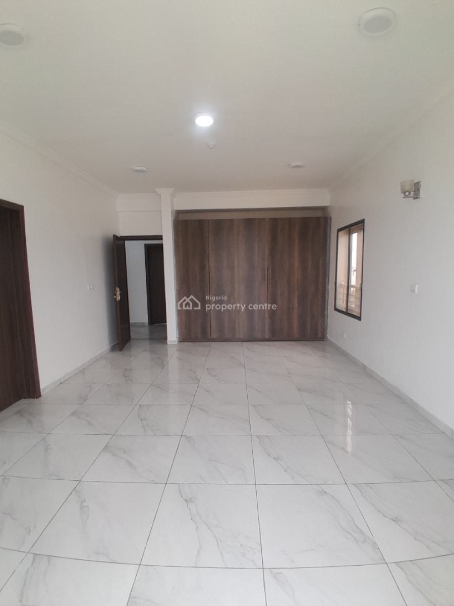 3 Bedrooms with Bq, Ahmadu Bello Way, Victoria Island (vi), Lagos, Flat / Apartment for Rent