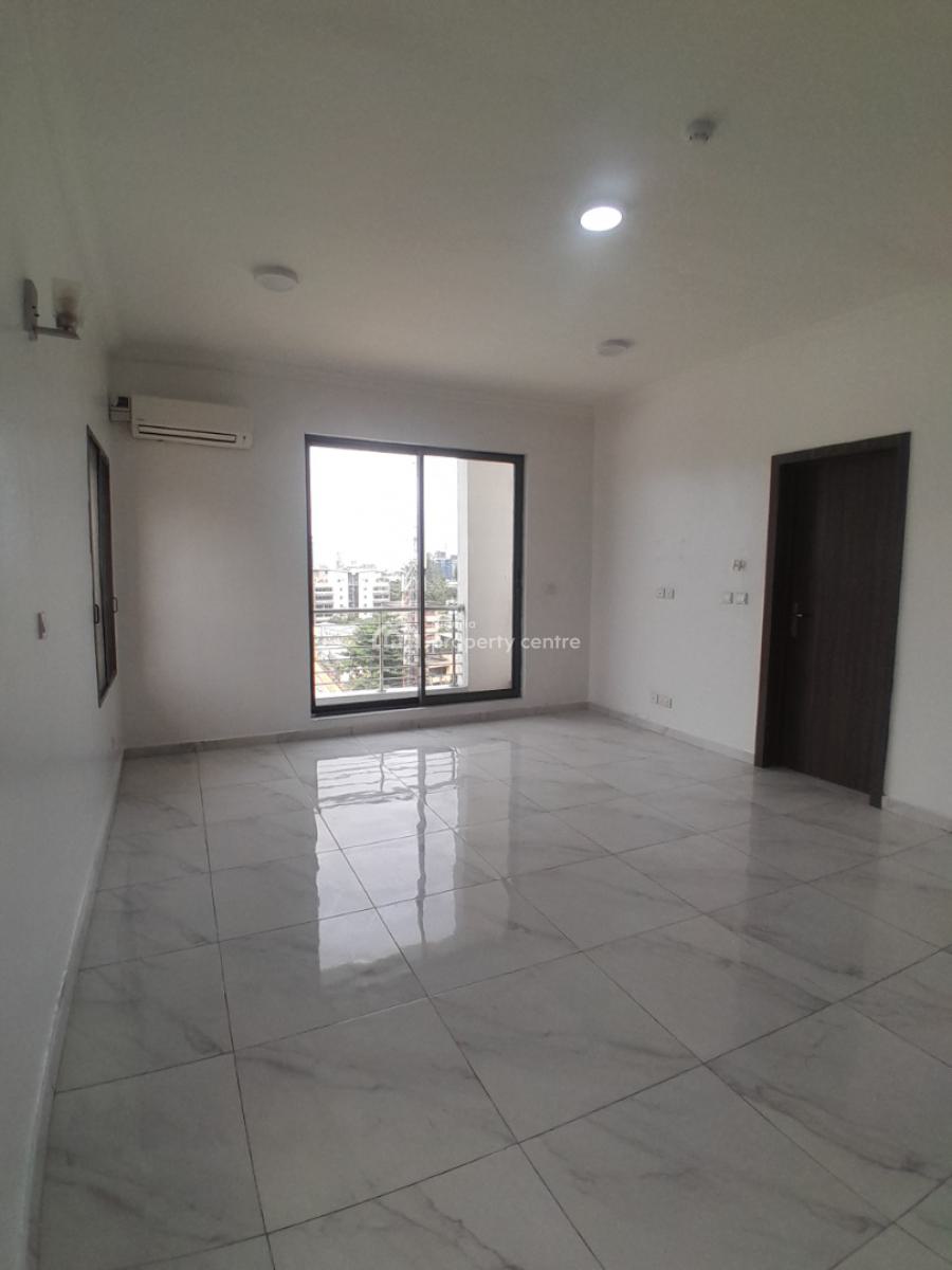 3 Bedrooms with Bq, Ahmadu Bello Way, Victoria Island (vi), Lagos, Flat / Apartment for Rent