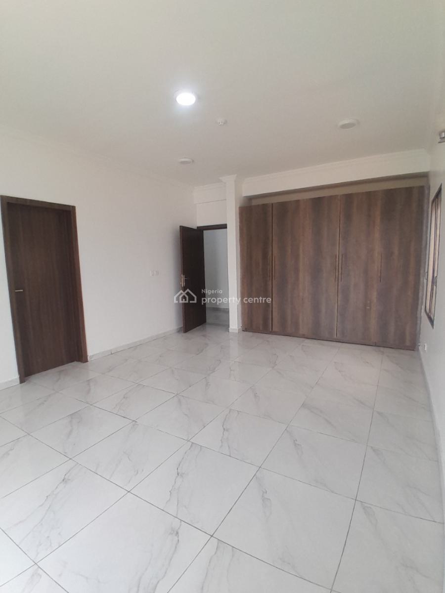 3 Bedrooms with Bq, Ahmadu Bello Way, Victoria Island (vi), Lagos, Flat / Apartment for Rent