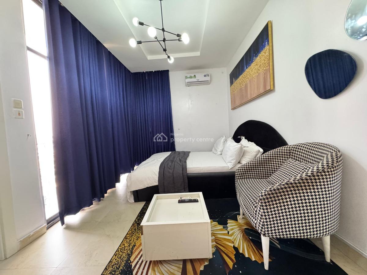 2 Bedroom Apartment, Rock Drive, Lekki Phase 1, Lekki, Lagos, Flat / Apartment Short Let