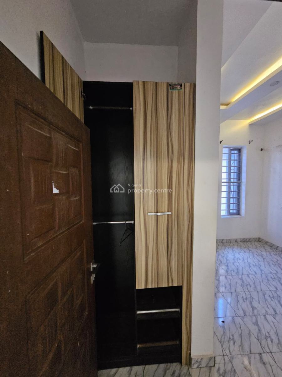 Distresss 4 Bedroom Semi Detached Duplex with a Bq and Security House, Ajah, Lagos, Semi-detached Duplex for Sale