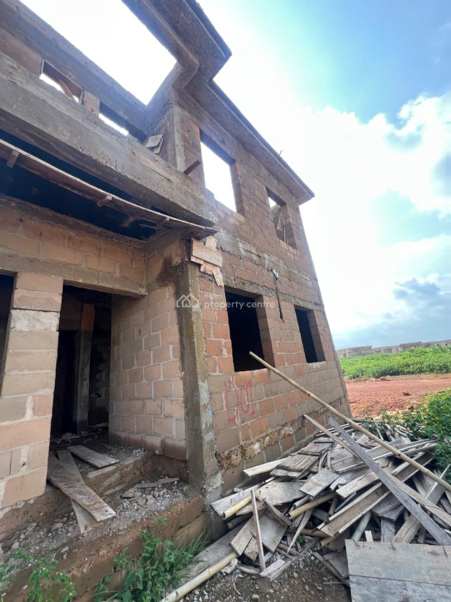 4 Ensuite Bedroom + 1 Visitors Restroom and Bq Space, Grace Land Estate, New Enugu, Enugu, Enugu, Detached Duplex for Sale