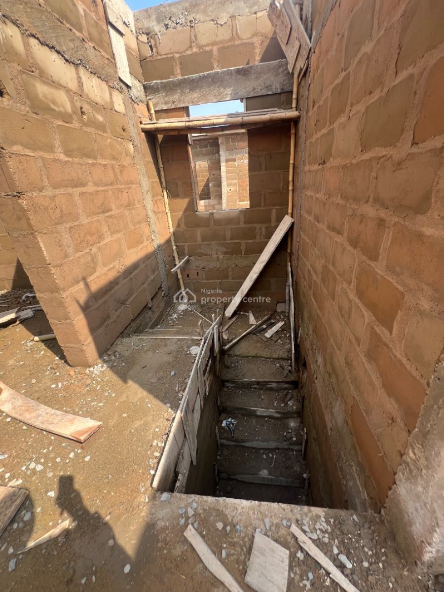 4 Ensuite Bedroom + 1 Visitors Restroom and Bq Space, Grace Land Estate, New Enugu, Enugu, Enugu, Detached Duplex for Sale