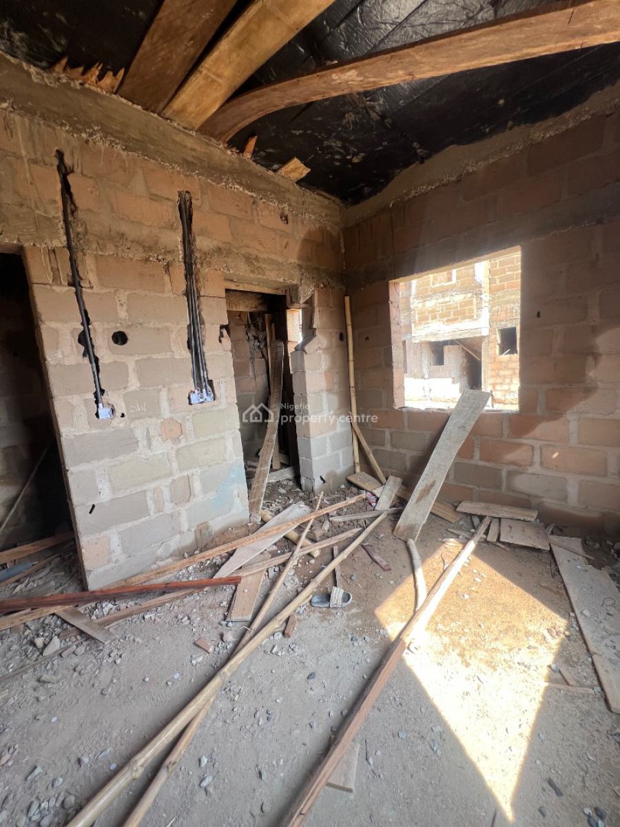 4 Ensuite Bedroom + 1 Visitors Restroom and Bq Space, Grace Land Estate, New Enugu, Enugu, Enugu, Detached Duplex for Sale