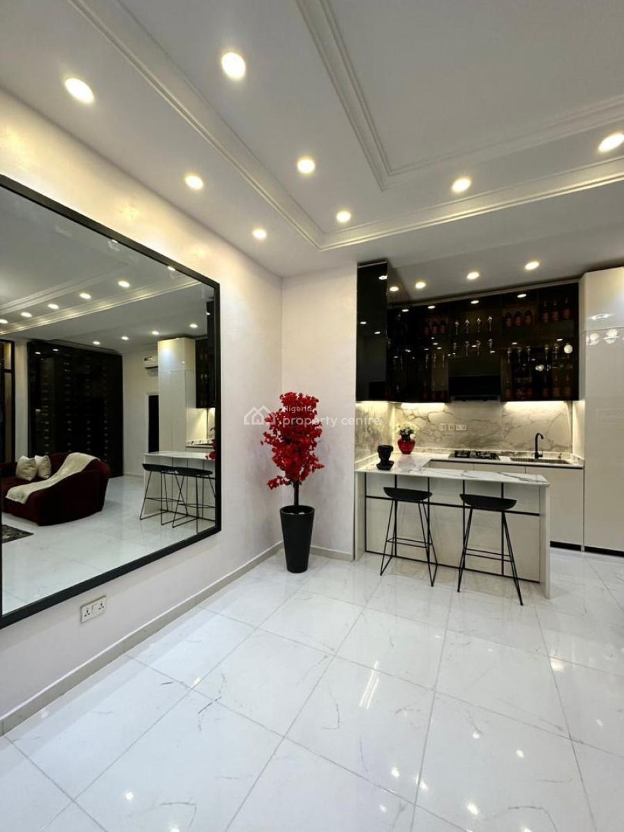 Luxury 1 Bedroom with a Bathtub, Chevron, Lekki, Lagos, Flat / Apartment Short Let
