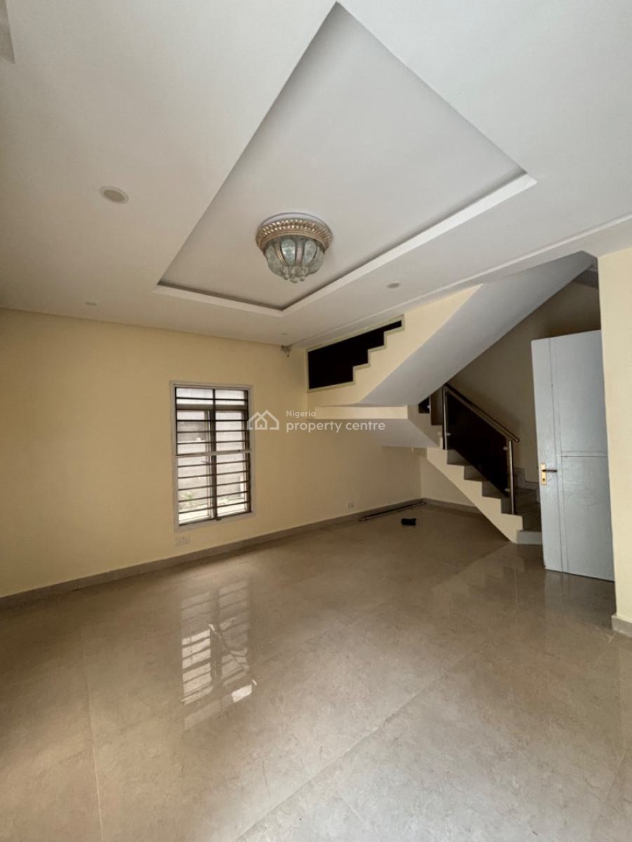 Self Compound 4 Bedroom Terrace Duplex with 2 Bq, Lekki Phase 1, Lekki, Lagos, Terraced Duplex for Rent